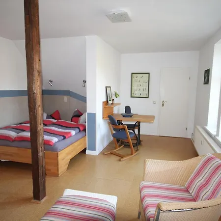 Js Feriendomizile: Nest