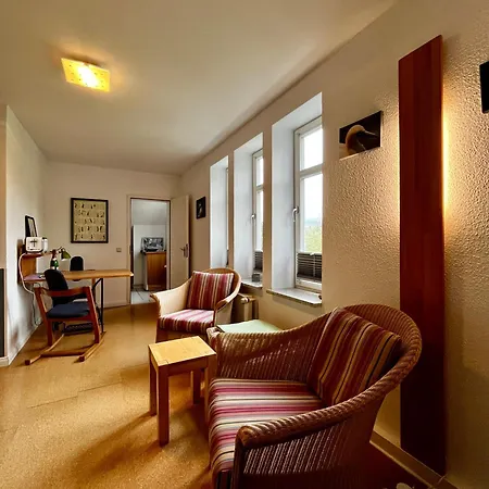 Js Feriendomizile: Nest *